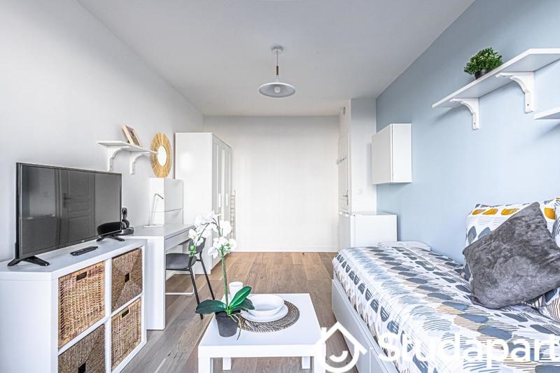 Chambre - 12 m² - 1 pièce