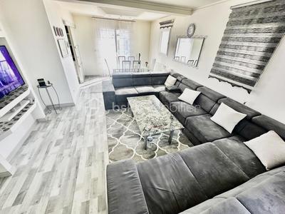 Maison traditionnelle - 120 m² - 6 pièces