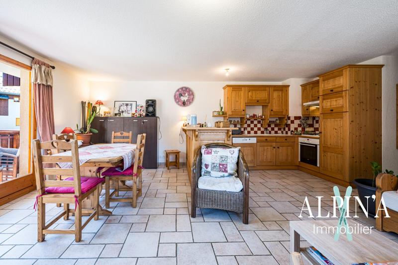 Appartement - 82 m² - 4 pièces