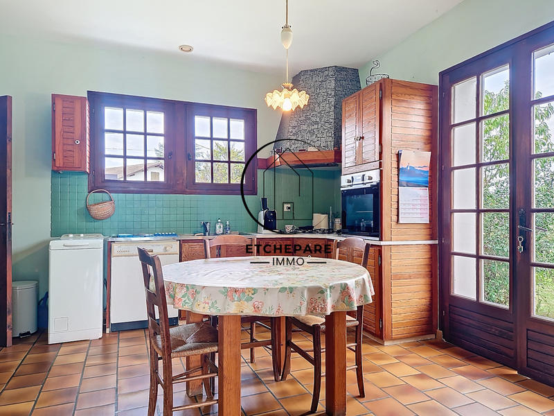 Maison - 167 m² - 6 pièces