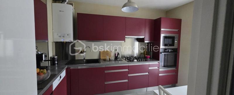 Appartement - 75 m² - 3 pièces