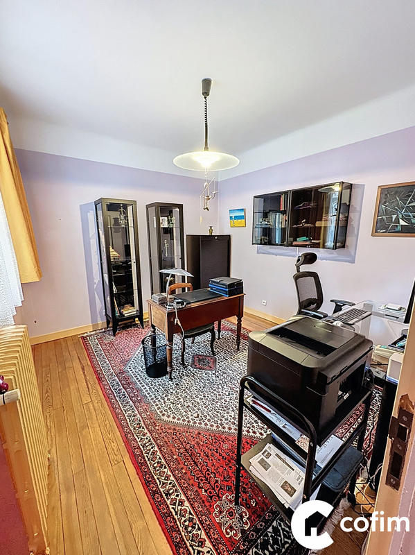 Maison - 175 m² - 10 pièces