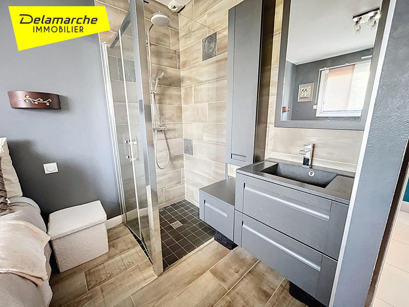 Maison - 100 m² - 6 pièces