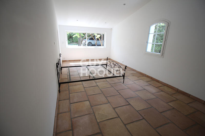 Maison - 200 m² - 6 pièces