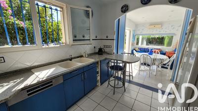 Maison - 110 m² - 5 pièces