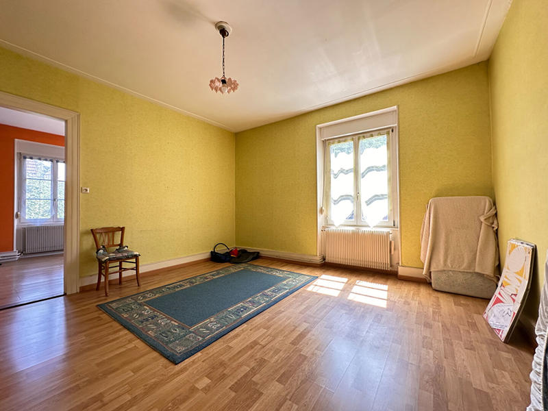 Maison - 161 m² - 7 pièces