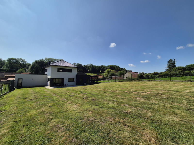 Maison - 145 m² - 6 pièces