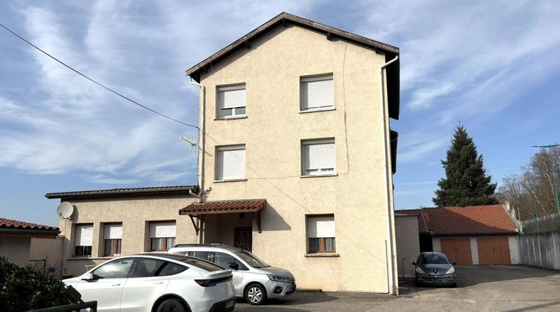 Immeuble - 380 m² - 22 pièces