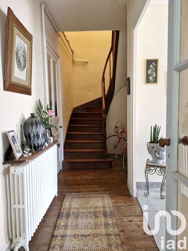 Maison de village - 412 m² - 13 pièces