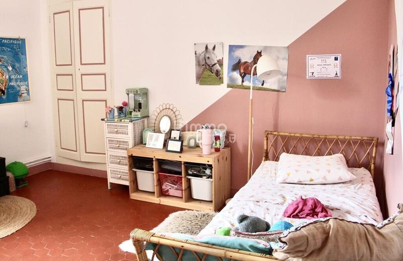 Maison - 212 m² - 6 pièces