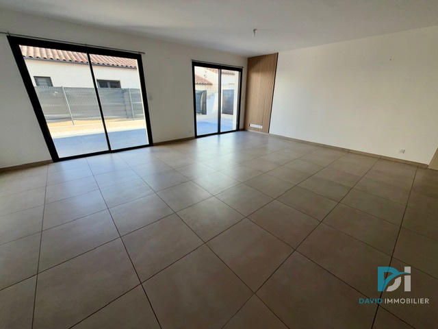 Villa - 100 m² - 5 pièces