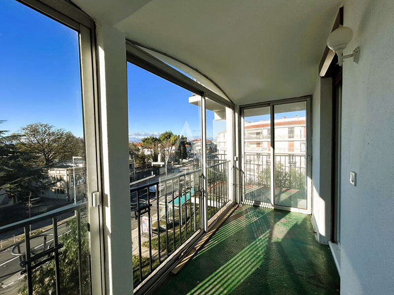 Appartement - 99 m² - 5 pièces