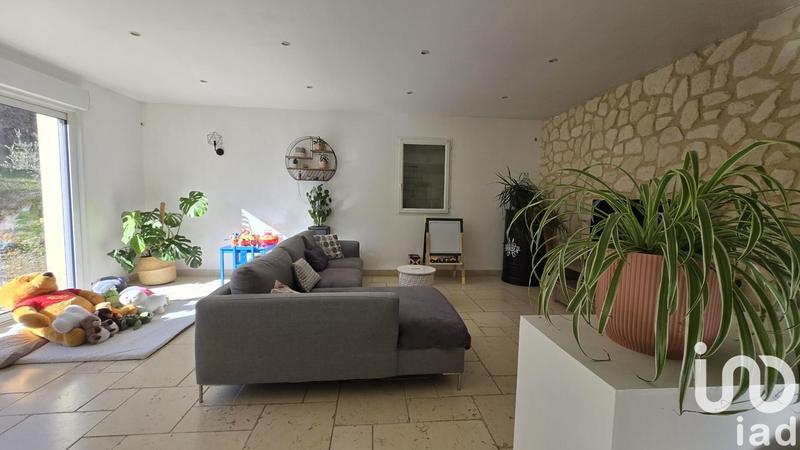 Maison - 161 m² - 5 pièces