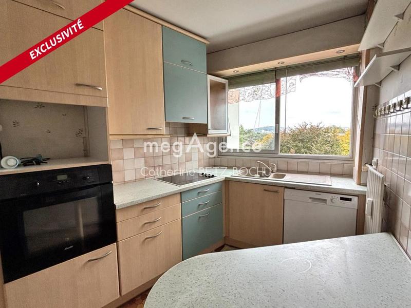 Appartement - 118 m² - 6 pièces