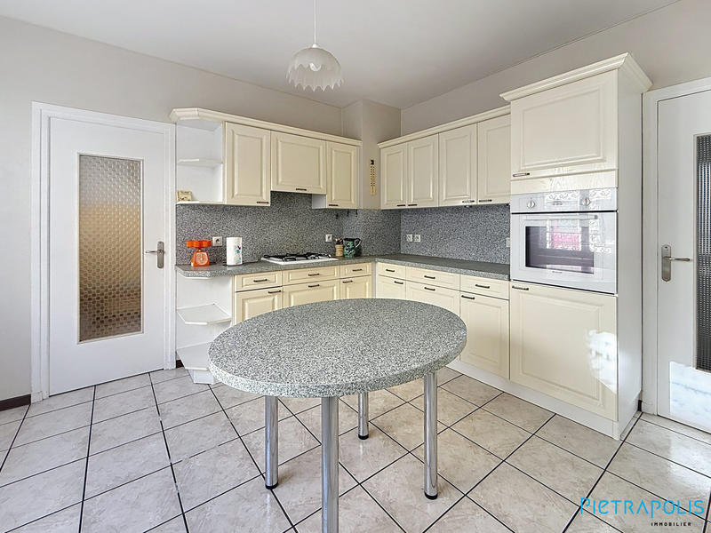 Maison ancienne - 121 m² - 4 pièces