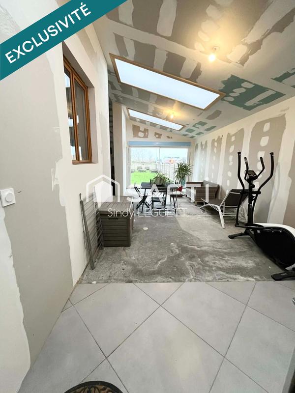 Maison - 201 m² - 7 pièces