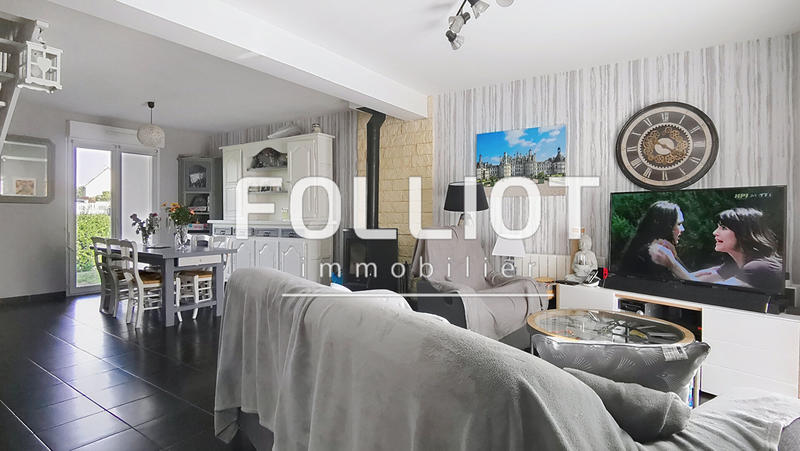 Maison - 102 m² - 6 pièces