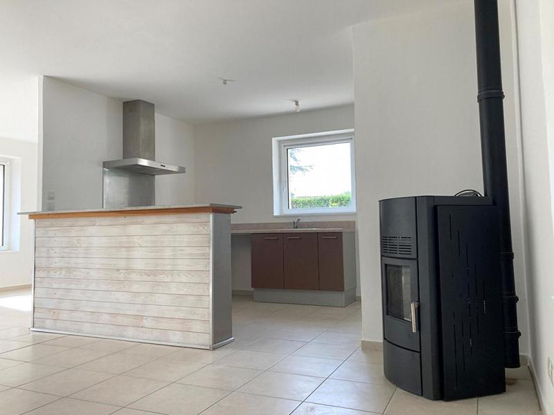 Maison - 93 m² - 5 pièces