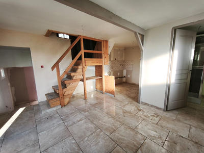 Maison - 67 m² - 5 pièces