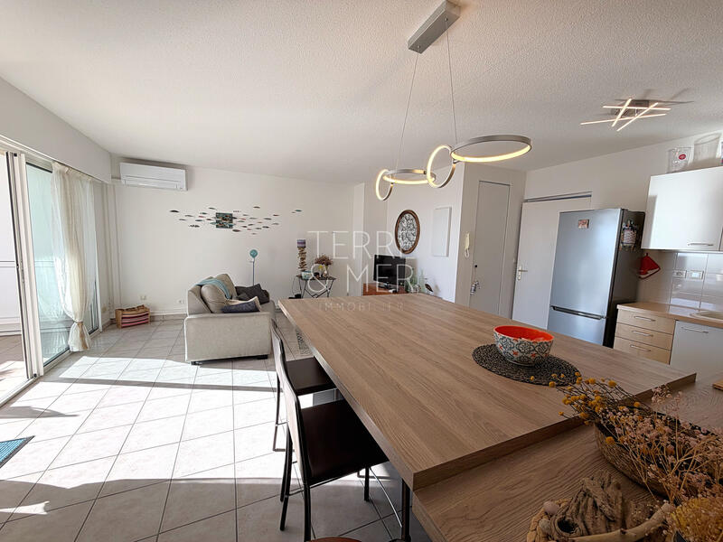 Appartement - 57 m² - 3 pièces