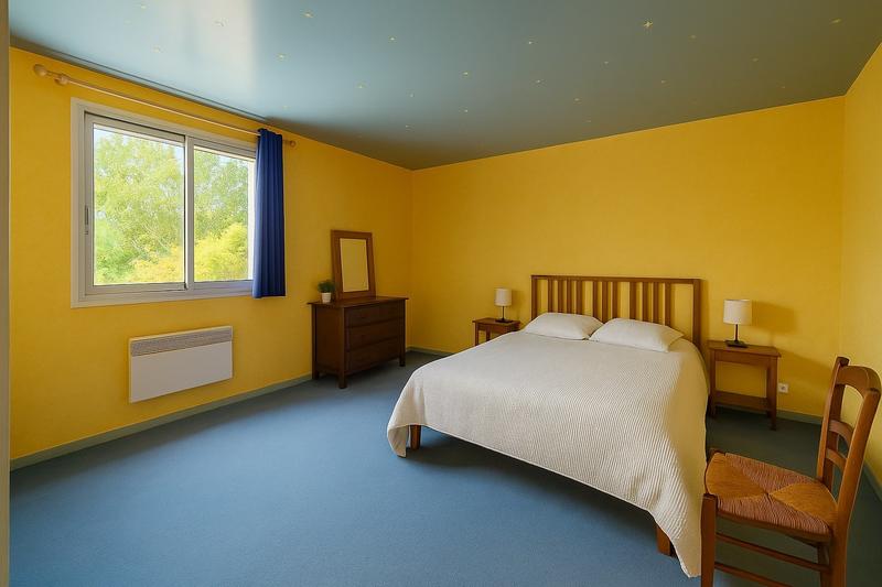 Maison - 240 m² - 5 pièces