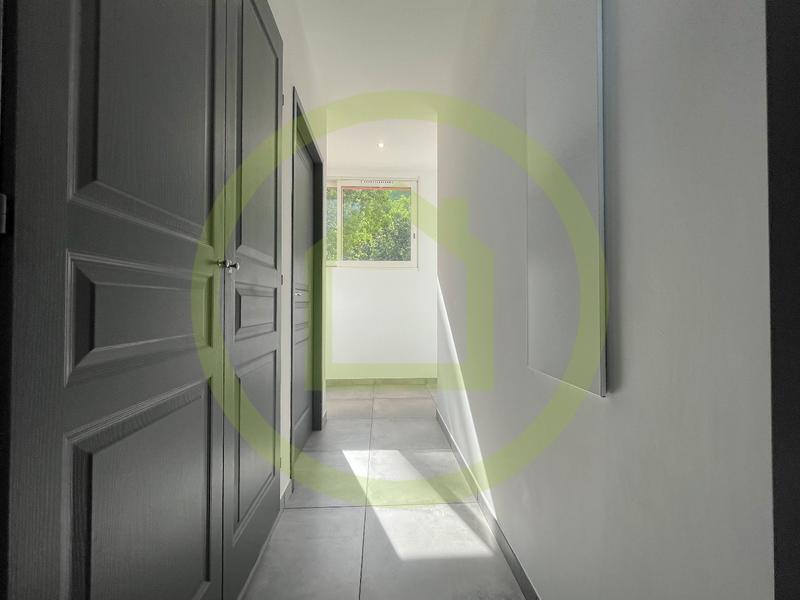 Appartement - 82 m² - 3 pièces