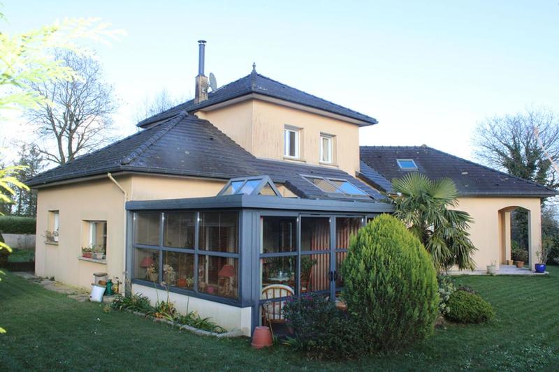 Maison - 159 m² - 8 pièces