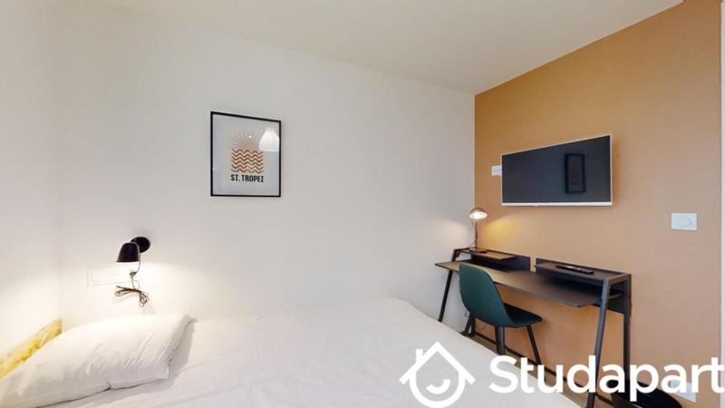 Chambre - 9 m² - 1 pièce