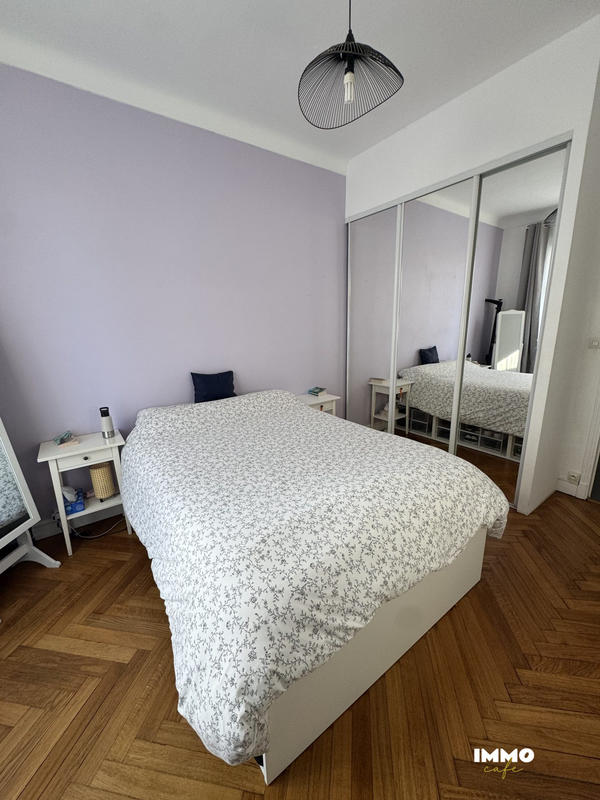 Appartement - 80 m² - 3 pièces