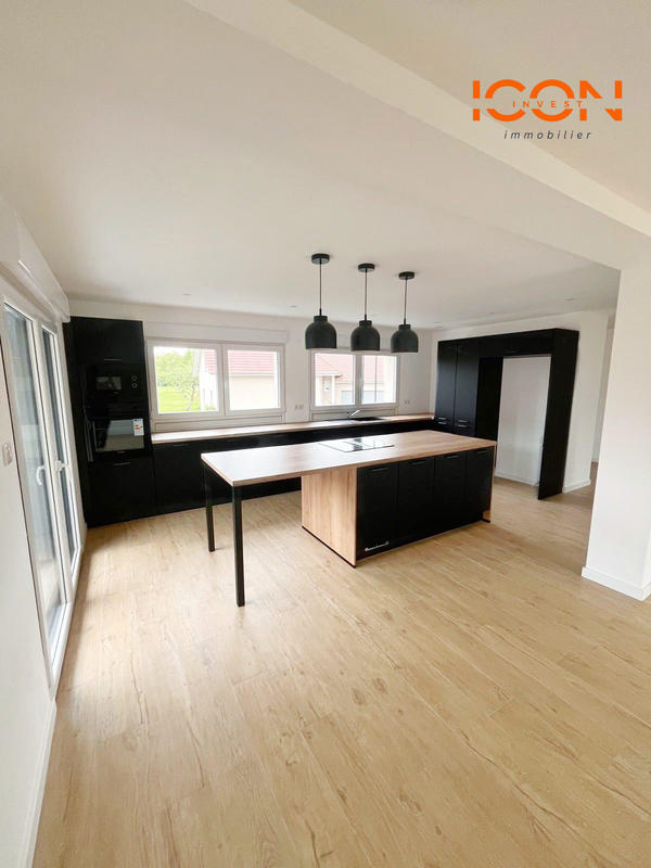 Maison contemporaine - 152 m² - 6 pièces