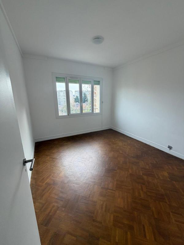 Appartement - 114 m² - 4 pièces