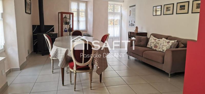 Maison - 245 m² - 12 pièces