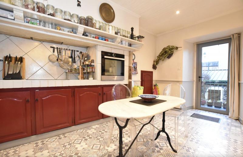 Fonds de commerce - 206 m²