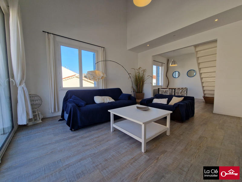 Maison - 159 m² - 8 pièces