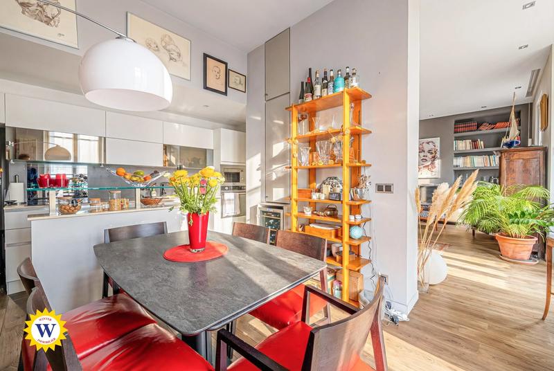 Appartement - 95 m² - 4 pièces