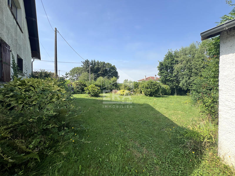 Maison - 198 m² - 8 pièces