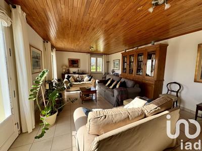 Maison - 193 m² - 6 pièces