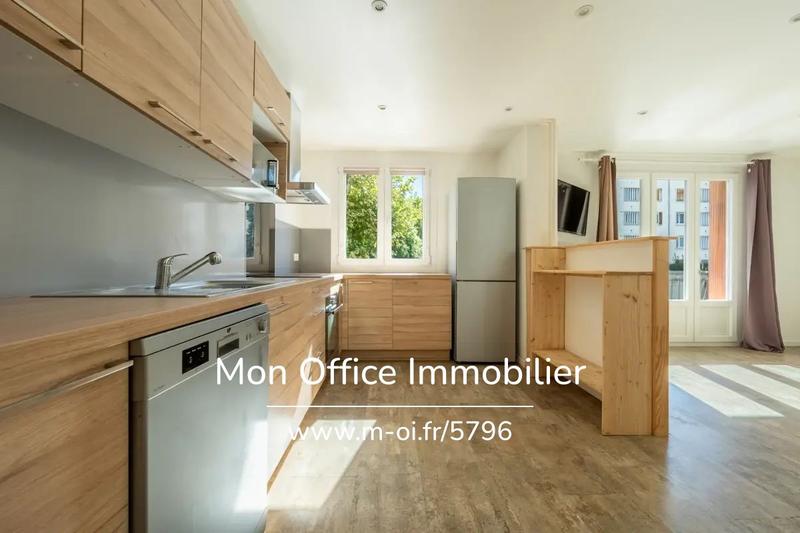 Appartement - 67 m² - 3 pièces