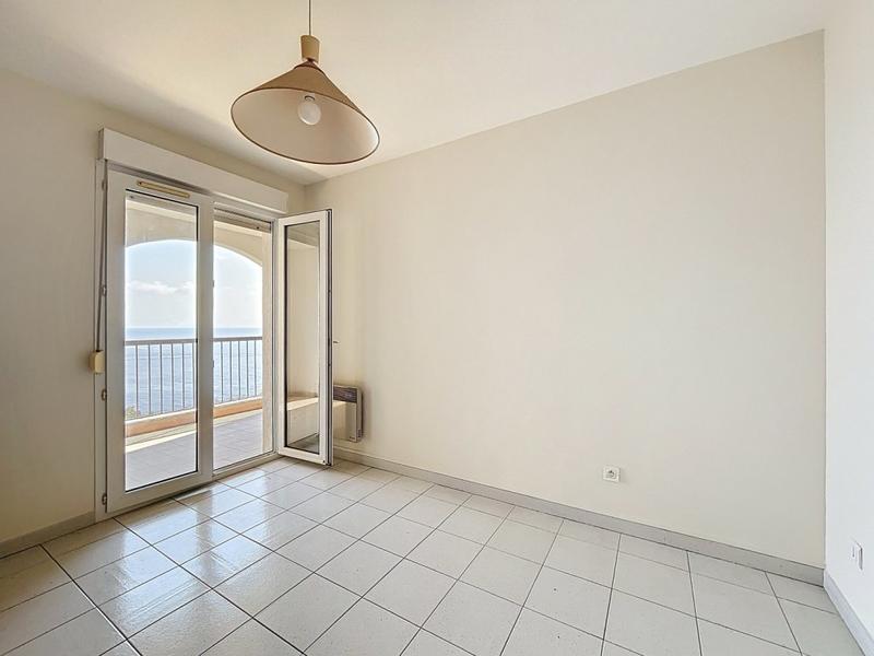 Appartement - 94 m² - 4 pièces