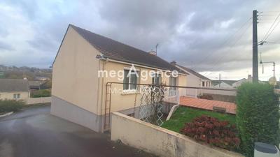 Maison - 87 m² - 5 pièces