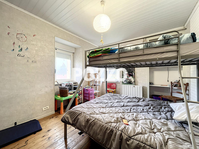 Maison - 102 m² - 7 pièces