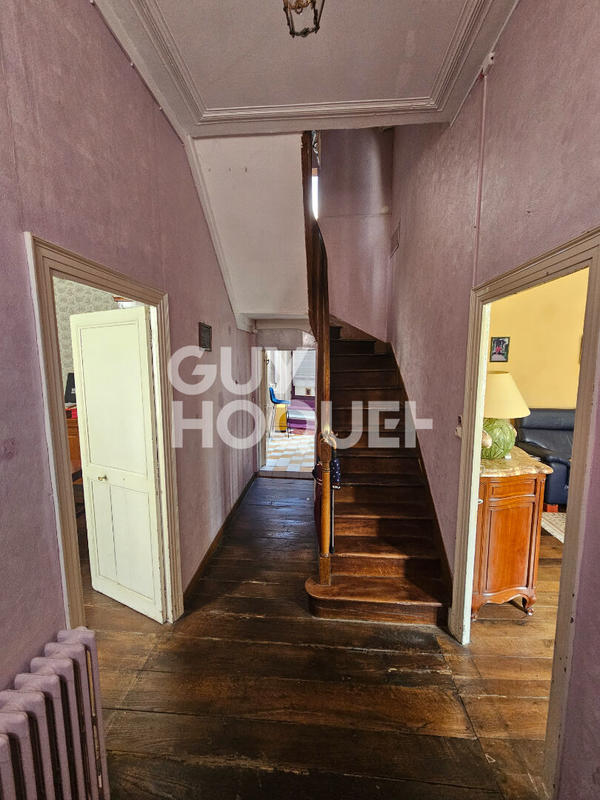 Maison - 179 m² - 6 pièces