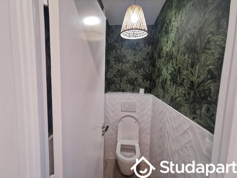 Chambre - 11 m² - 1 pièce