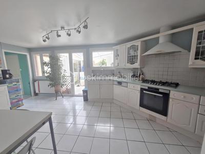 Maison de ville - 103 m² - 6 pièces