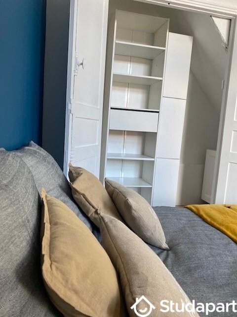 Chambre - 12 m² - 1 pièce