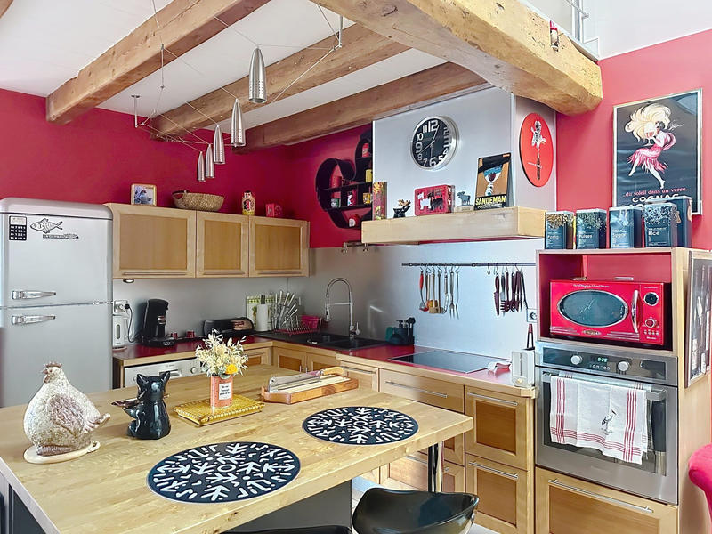 Loft - 128 m² - 3 pièces