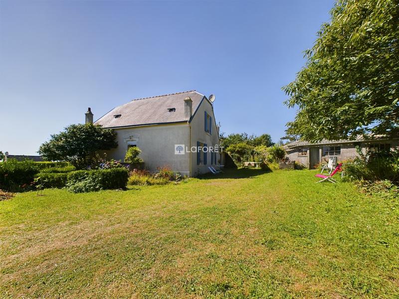 Maison - 110 m² - 4 pièces