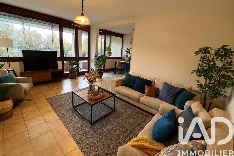 Appartement - 197 m² - 7 pièces