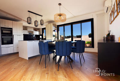 Appartement - 106 m² - 4 pièces