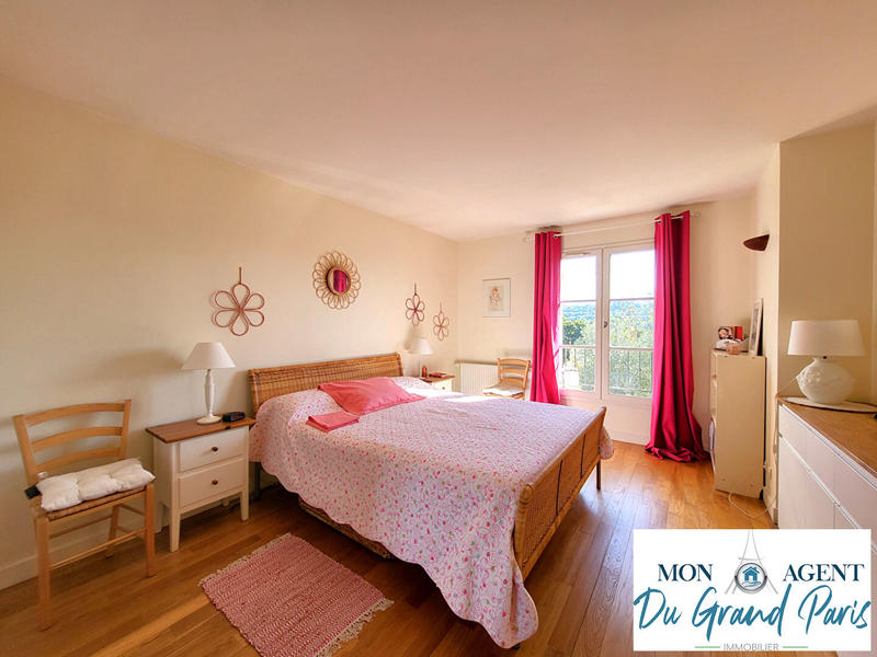 Maison - 156 m² - 7 pièces